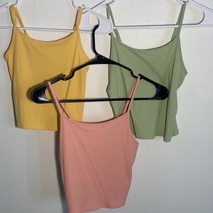 Cropped Sleeveless Tank Color Pink, Yellow, Mint Green